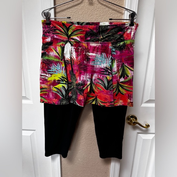 Dona Jo Capri skirted legging - Picture 1 of 6